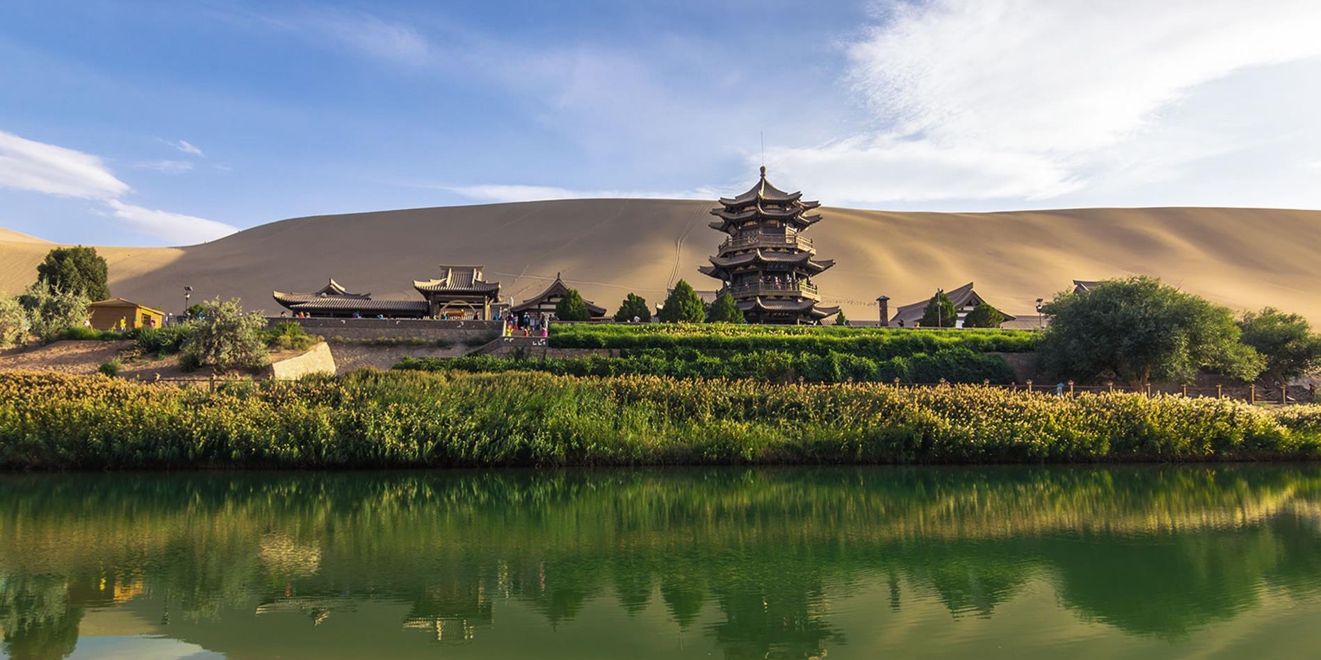 11 Day Follow The Silk Road Land And Rail Journey
